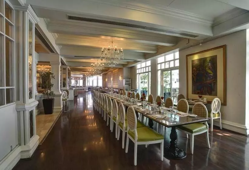 هتل Pearl Continental Bhurban