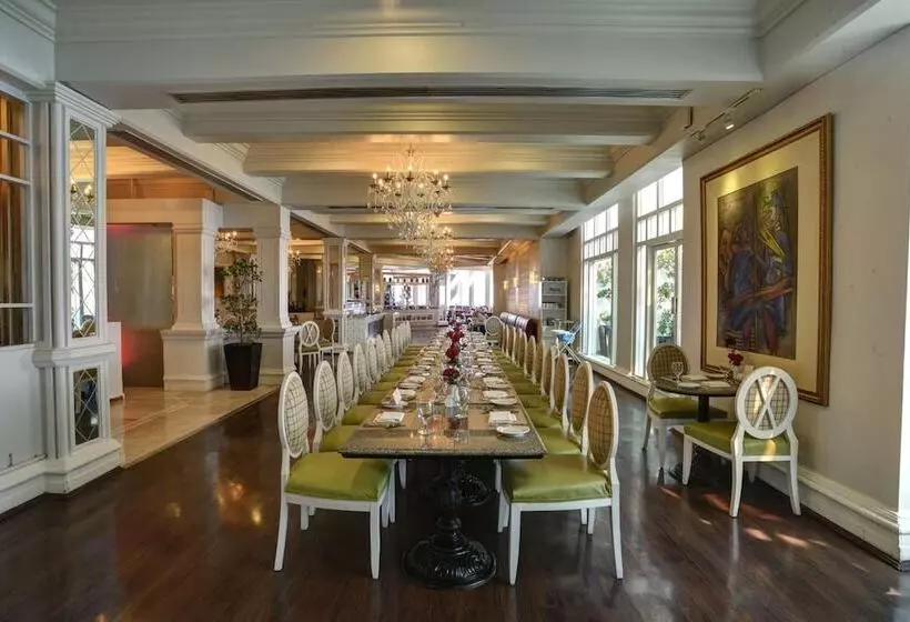 هتل Pearl Continental Bhurban