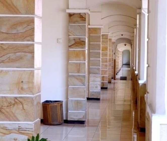 Отель Pelangi Malang, Kayutangan Heritage