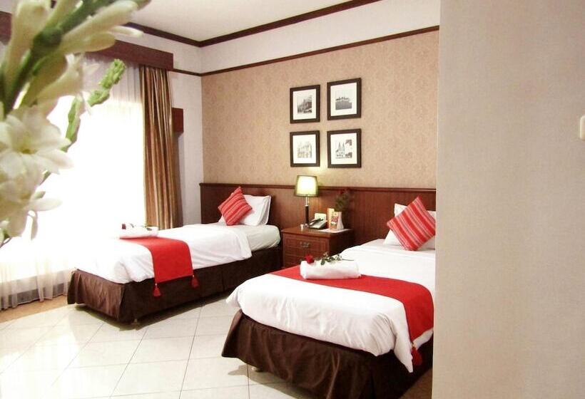 Отель Pelangi Malang, Kayutangan Heritage