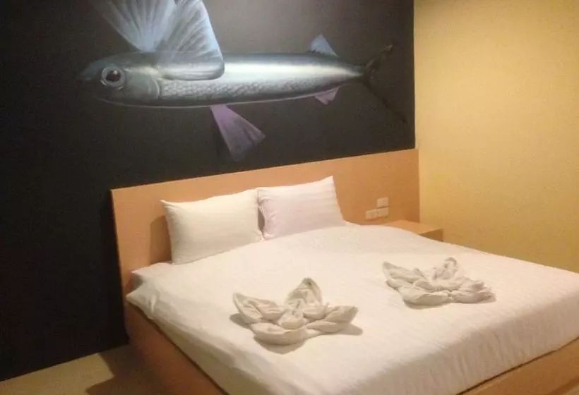 Hotel Ploenlay