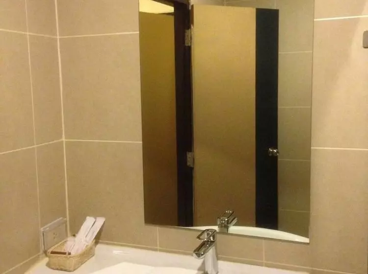 Hotel Ploenlay