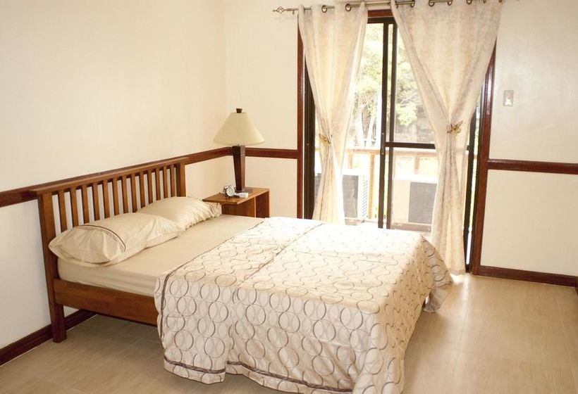 בית מלון כפרי Punta House