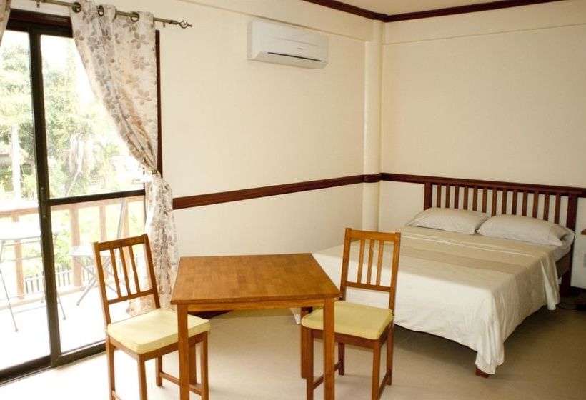 בית מלון כפרי Punta House