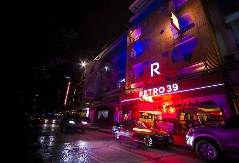 هتل Retro 39