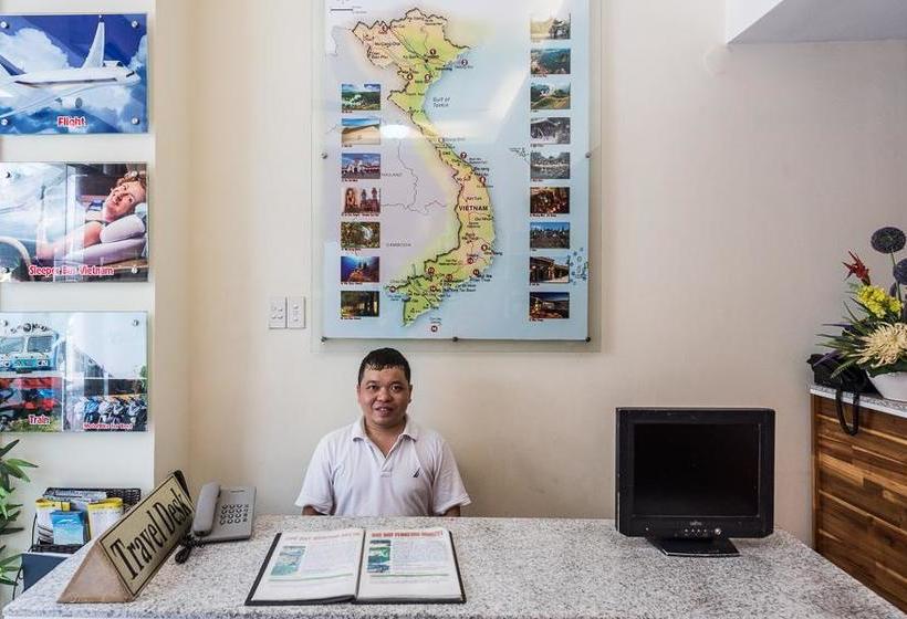 هتل Canary Saigon