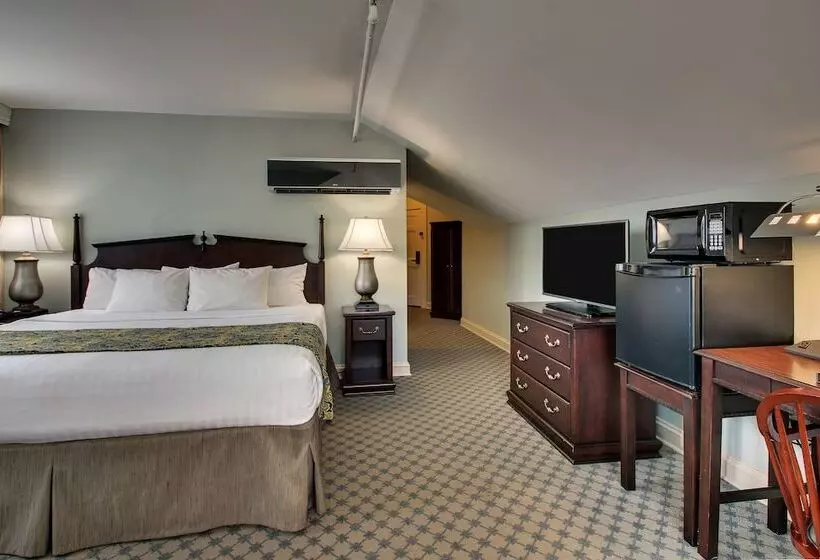 Hotelli The Inn At Wise