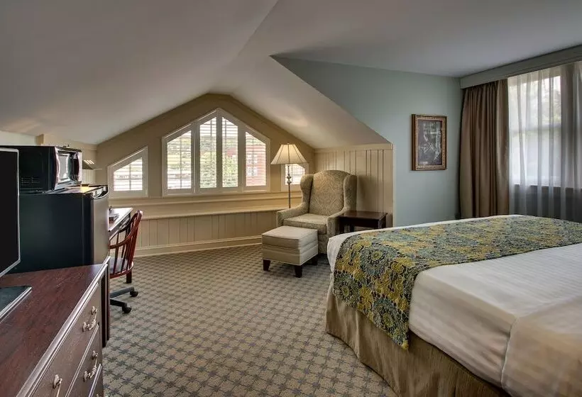 Hotelli The Inn At Wise