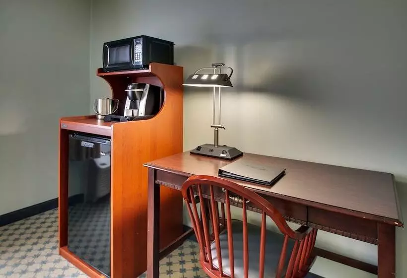 Hotelli The Inn At Wise