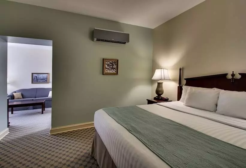 Hotelli The Inn At Wise