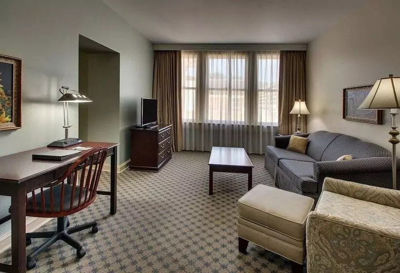 Hotelli The Inn At Wise