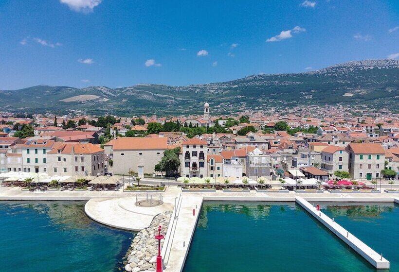 Luxury Apartment Perko