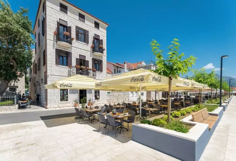 Luxury Apartment Perko