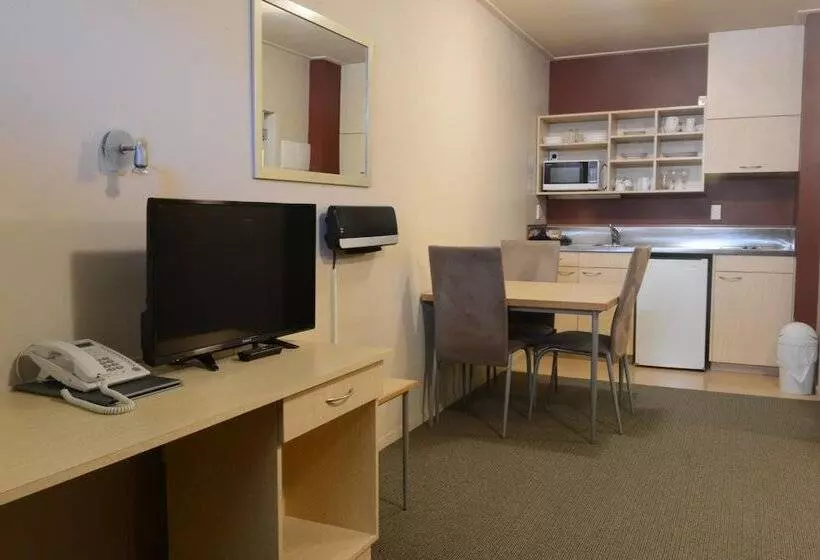 מוטל Victoria Court Motor Lodge