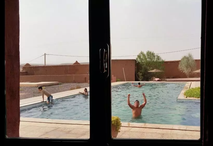 펜션 Lescale De Ouarzazate