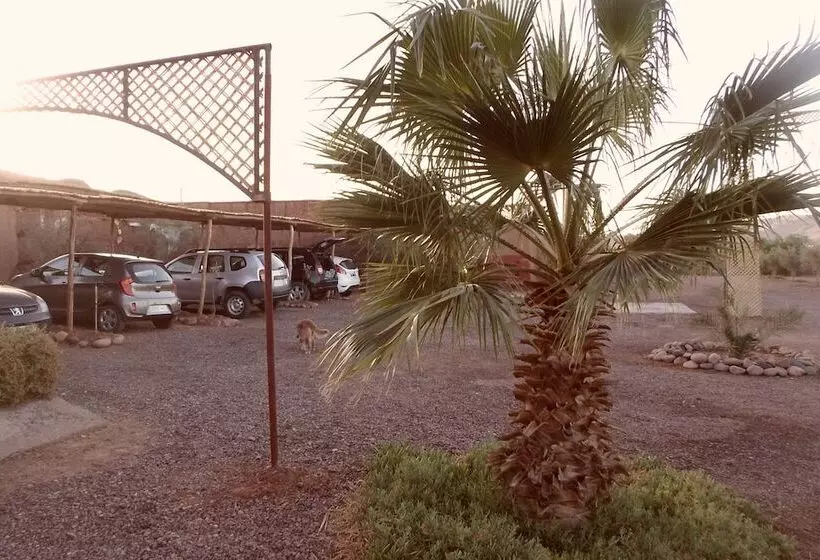 펜션 Lescale De Ouarzazate