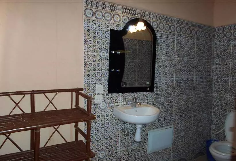 펜션 Lescale De Ouarzazate