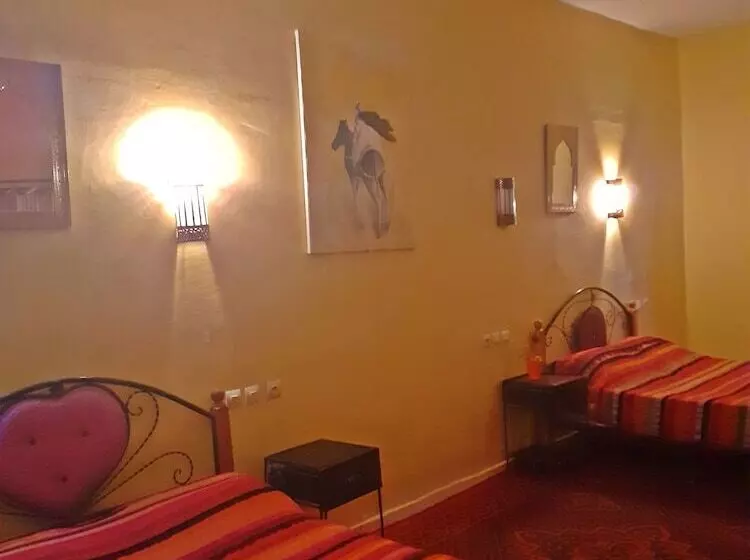 펜션 Lescale De Ouarzazate