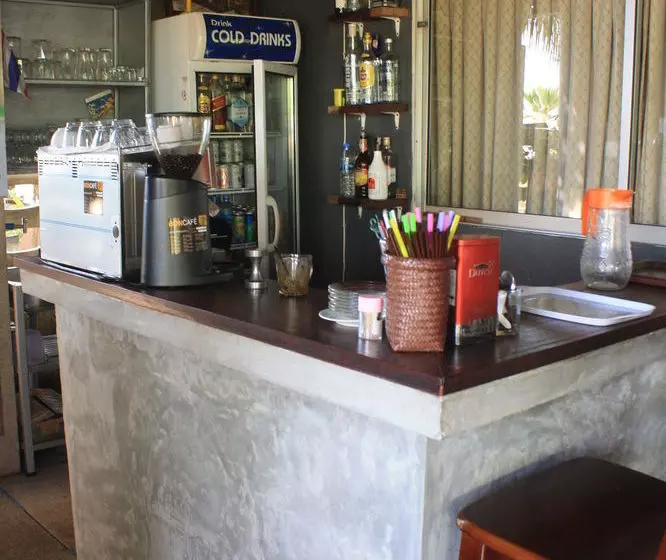 펜션 Rooms At Krabi Guesthouse