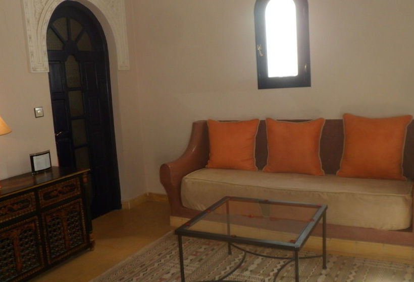 ペンション Villa Amaryllis