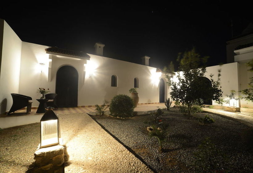 ペンション Villa Amaryllis