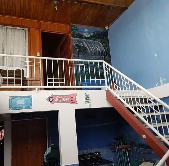 Bed and Breakfast Cabina Arsol