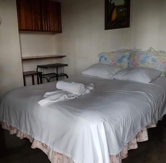 Bed and Breakfast Cabina Arsol