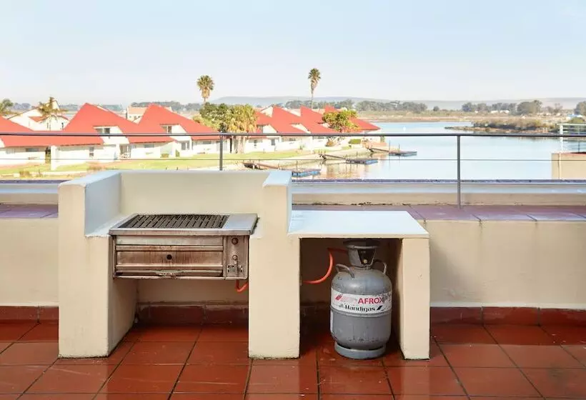 First Group Port Owen Marina