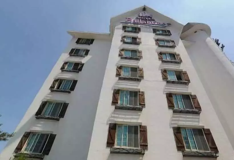 Hotel Ballantine