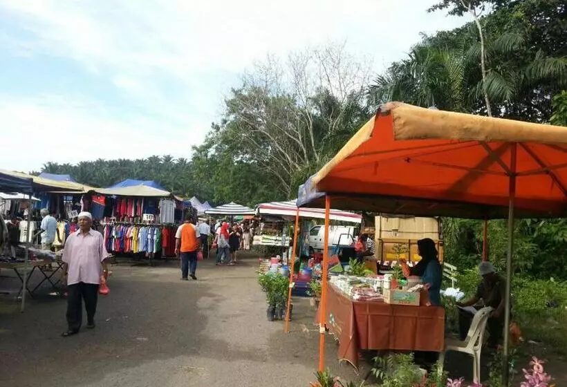 Casa Hotel Near Klia 1