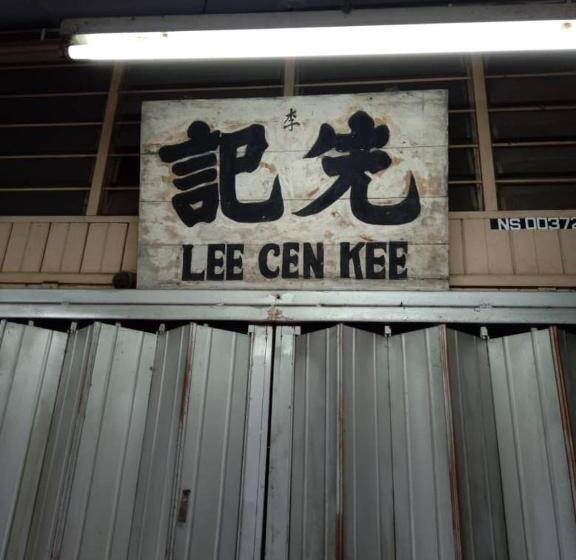 Casa Hotel Near Klia 1