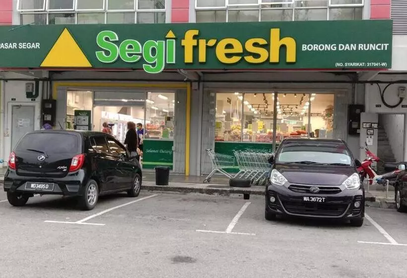 Casa Hotel Near Klia 1