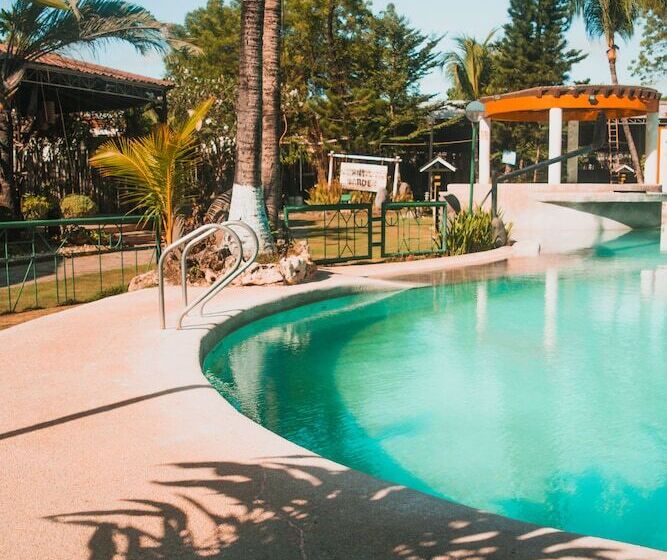 فندق Country Village