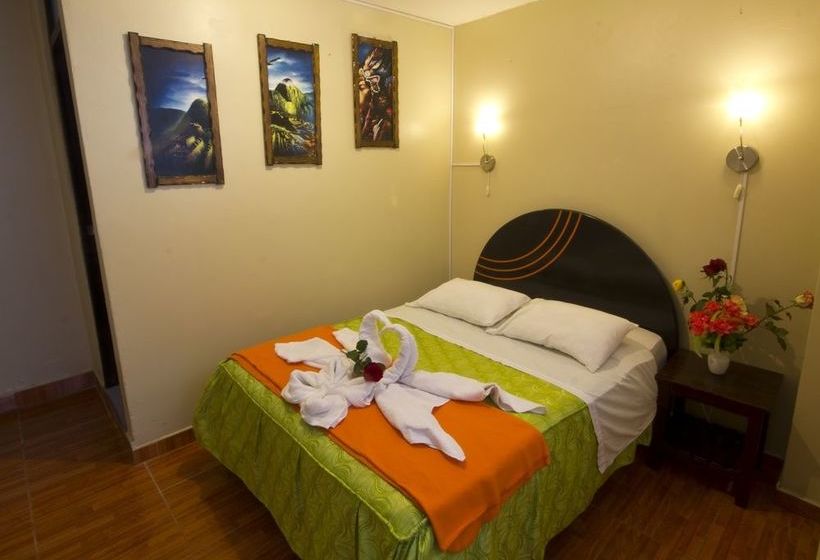 Hotel Hostal Dennys House