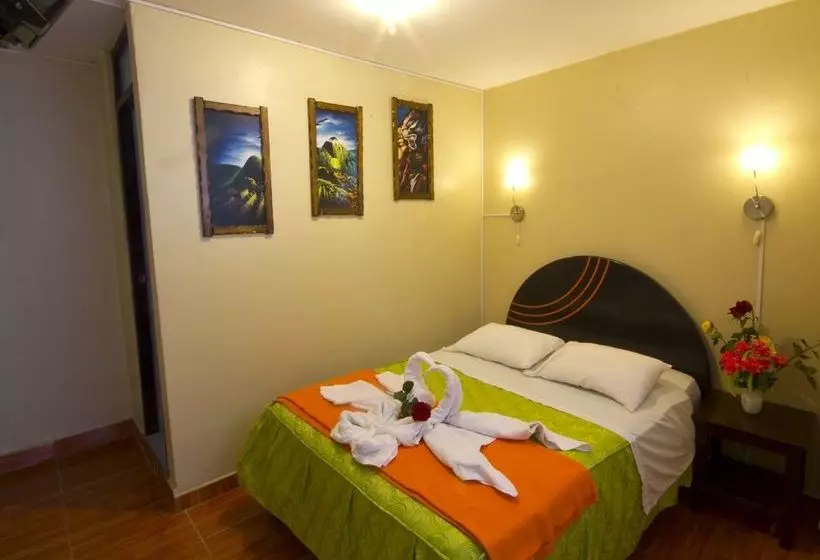 Hotel Hostal Dennys House