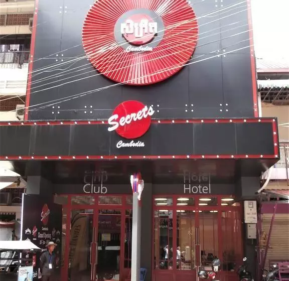 Отель Secrets Cambodia