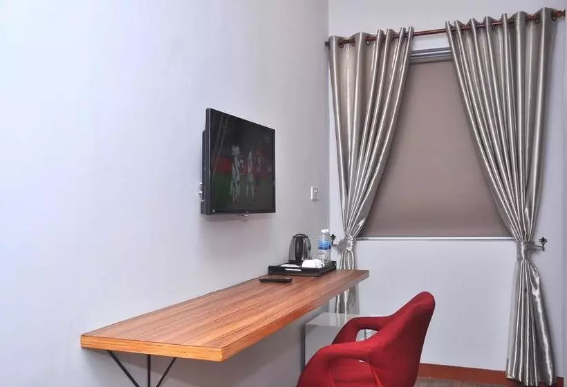 Отель Secrets Cambodia