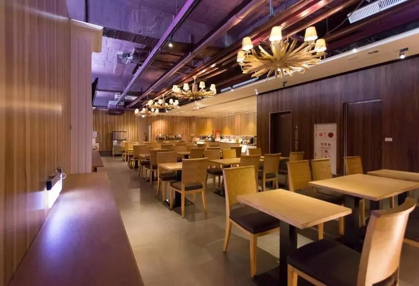 هتل 麗馨商旅七賢館