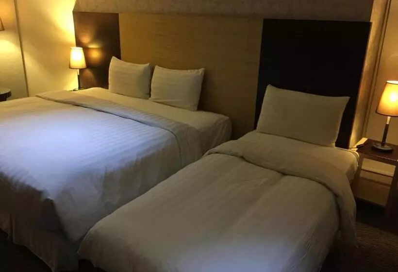 هتل 麗馨商旅七賢館