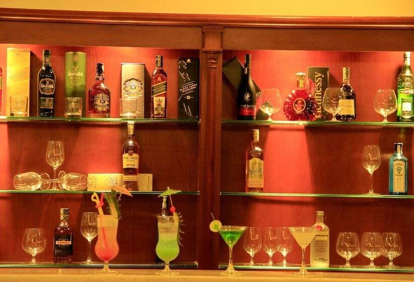 هتل Nha Trang Palace