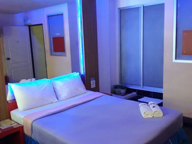 בית מלון כפרי Pb Resort Hat Yai