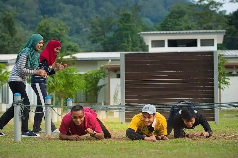 Отель ērya By Suria Hot Spring Bentong