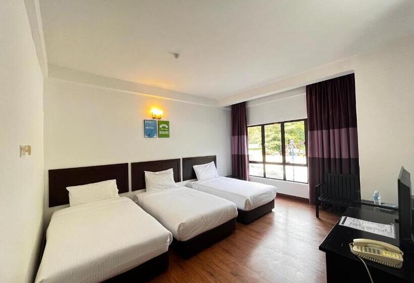 Hotel ērya By Suria Hot Spring Bentong