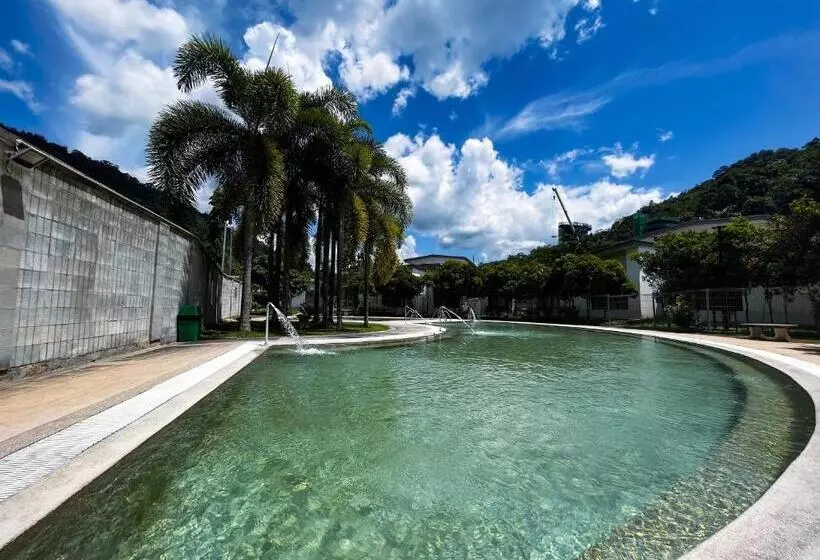 Отель ērya By Suria Hot Spring Bentong