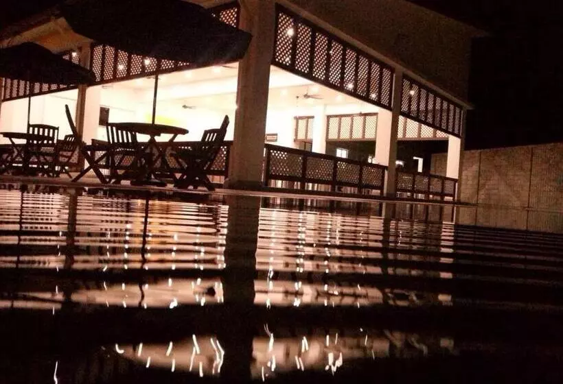 Отель ērya By Suria Hot Spring Bentong