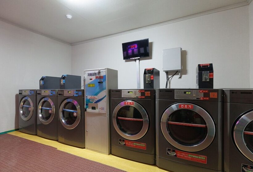 Sea Cliff Hotel Jeju