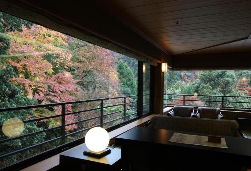 Hotel Oku Yugawara Tsubaki