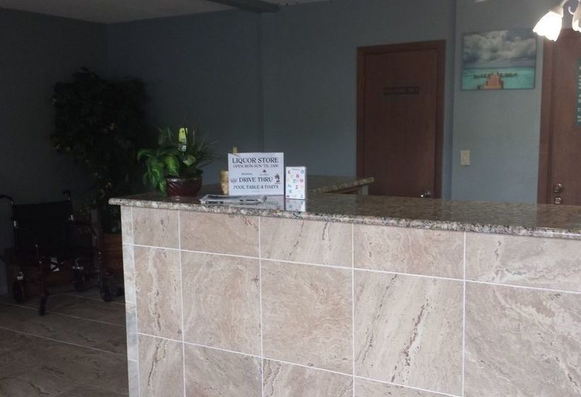 모텔 Airport Motor Inn Lounge/package Store