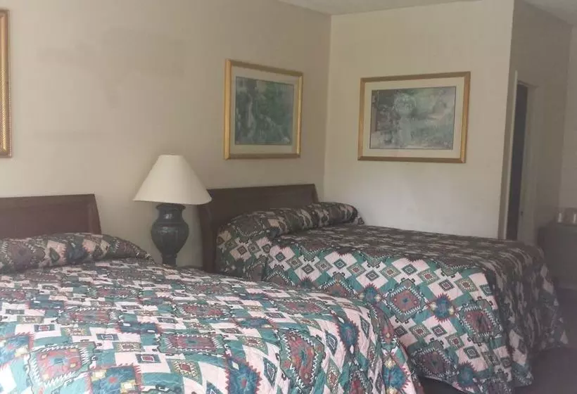 모텔 Airport Motor Inn Lounge/package Store