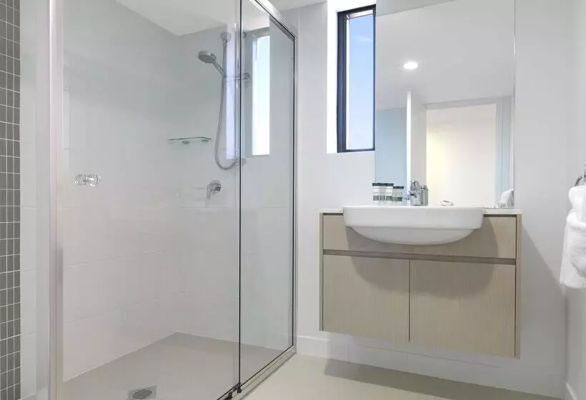 Oaks Mackay Carlyle Suites